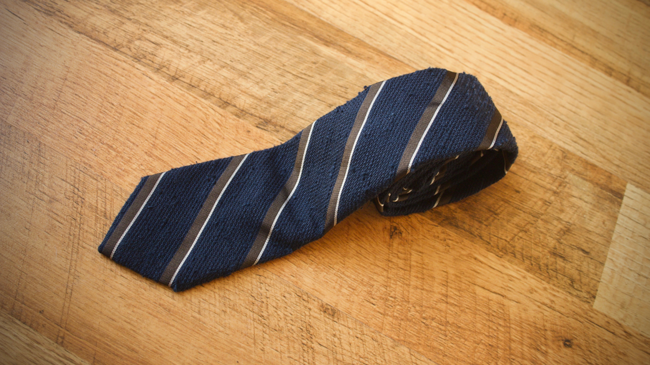 Ha kiakarsz tűnni...: shantung selyem nyakkendő